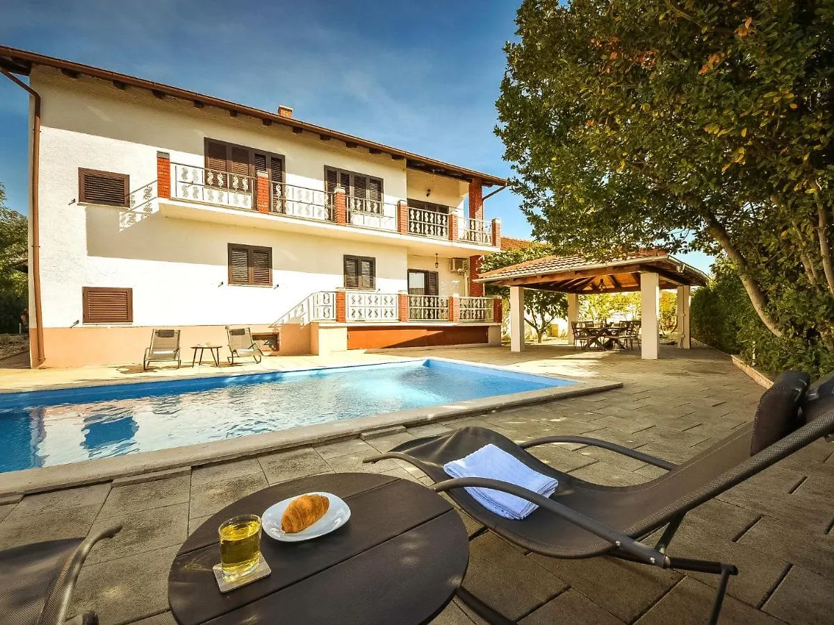 Holiday Home Tuta By Interhome Polaca